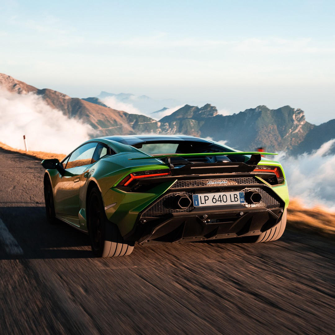 Lamborghini - With Huracán Tecnica, adrenaline and fun to drive are a certainty at any altitude