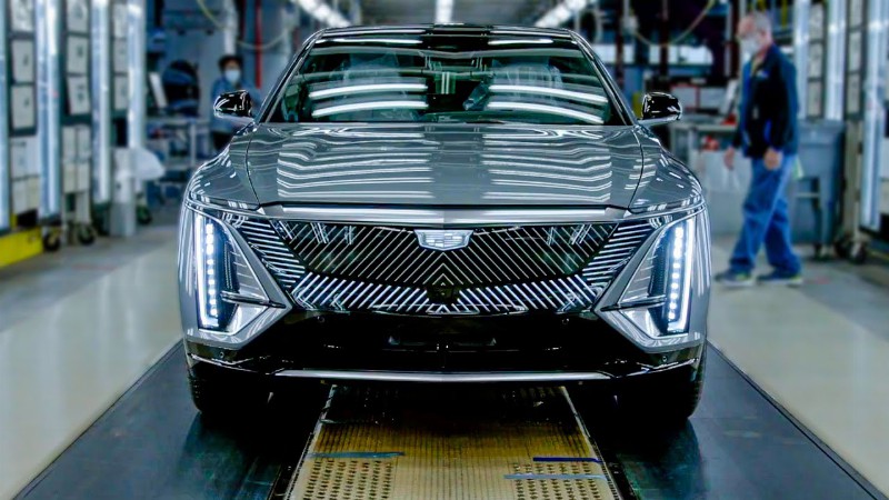 2023 Cadillac Lyriq Production Line