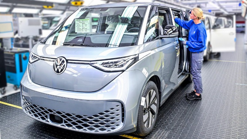 image 0 2023 Volkswagen Id. Buzz Production Line