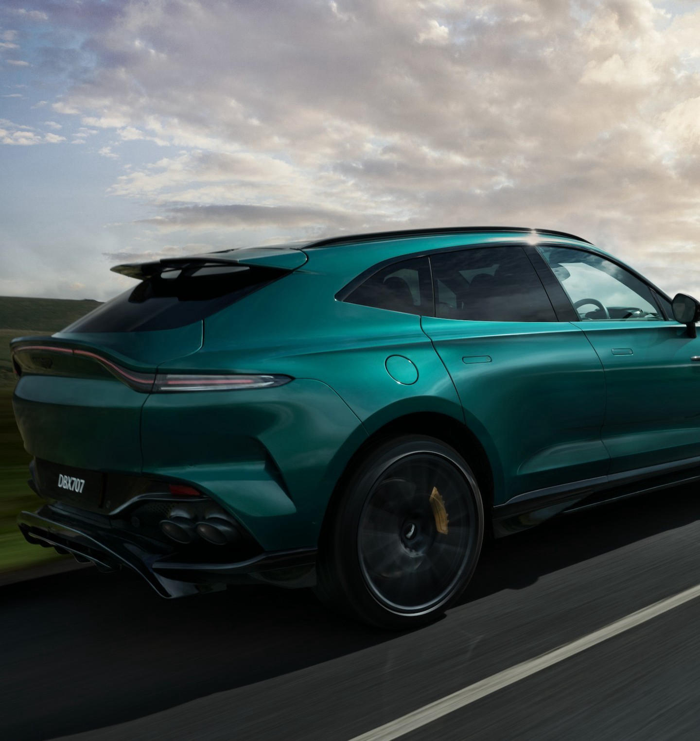 Aston Martin - Raw power coupled with immersive V8 twin-turbo acoustics