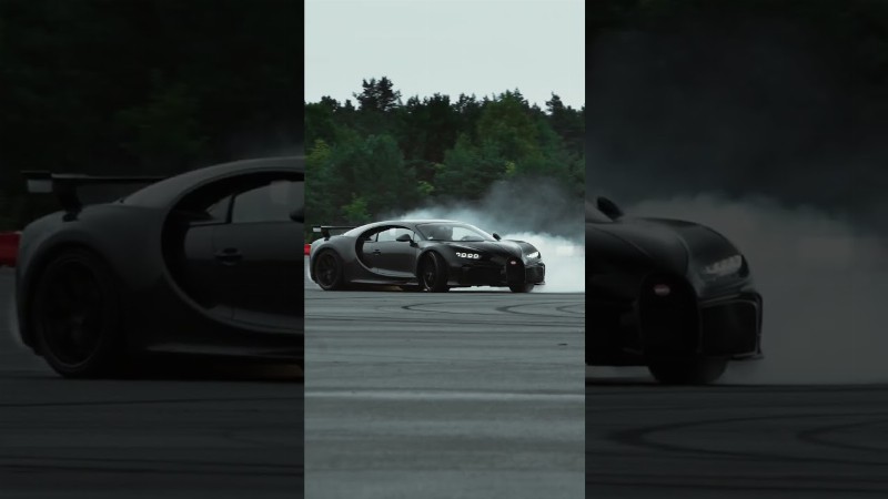 image 0 Chiron Pur Sport: Drifting The C