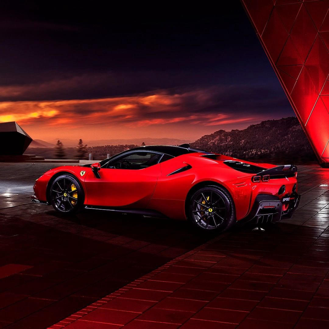 image  1 Ferrari - Bright red