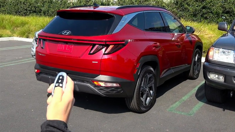 Hyundai Tucson : Automated Parking Demonstration