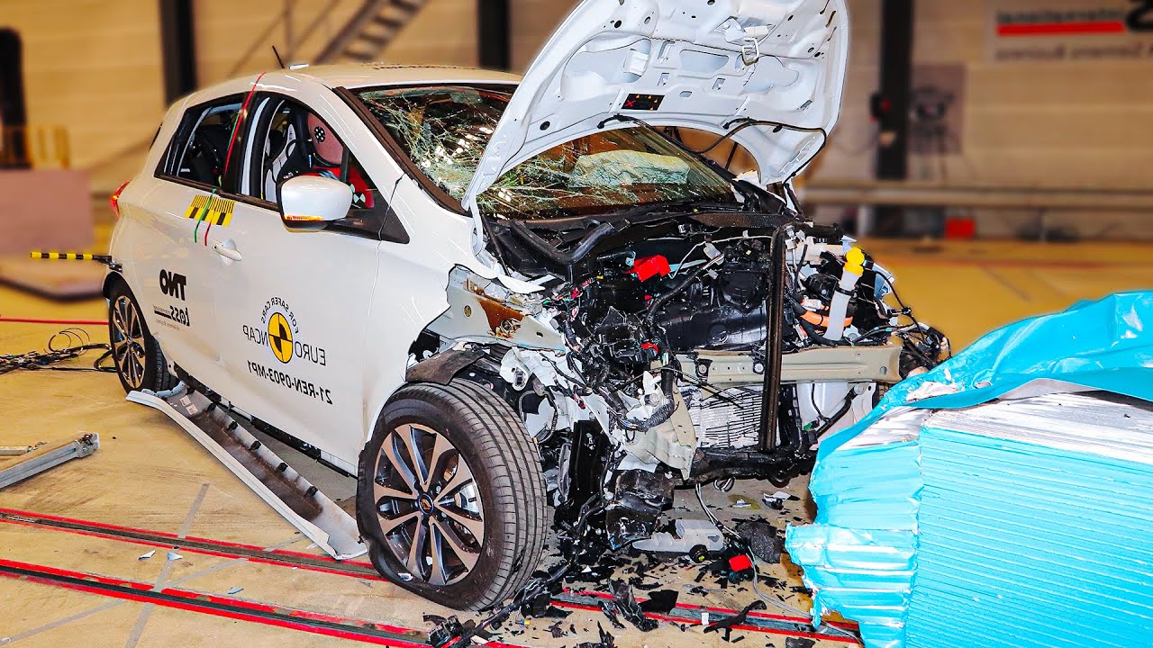 Renault Zoe Fails Crash Test With Zero Stars