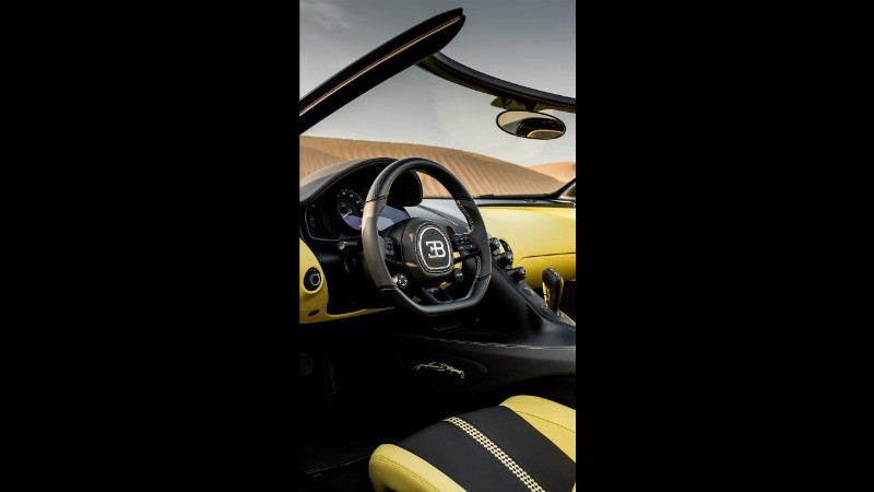 The Bugatti W16 Mistral: 360 Interior